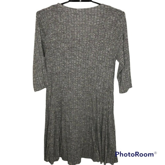 Torrid Womens Dress Size 2X Soft Plush Light Grey Ribbed Fluted Scoop Neck - Picture 4 of 9